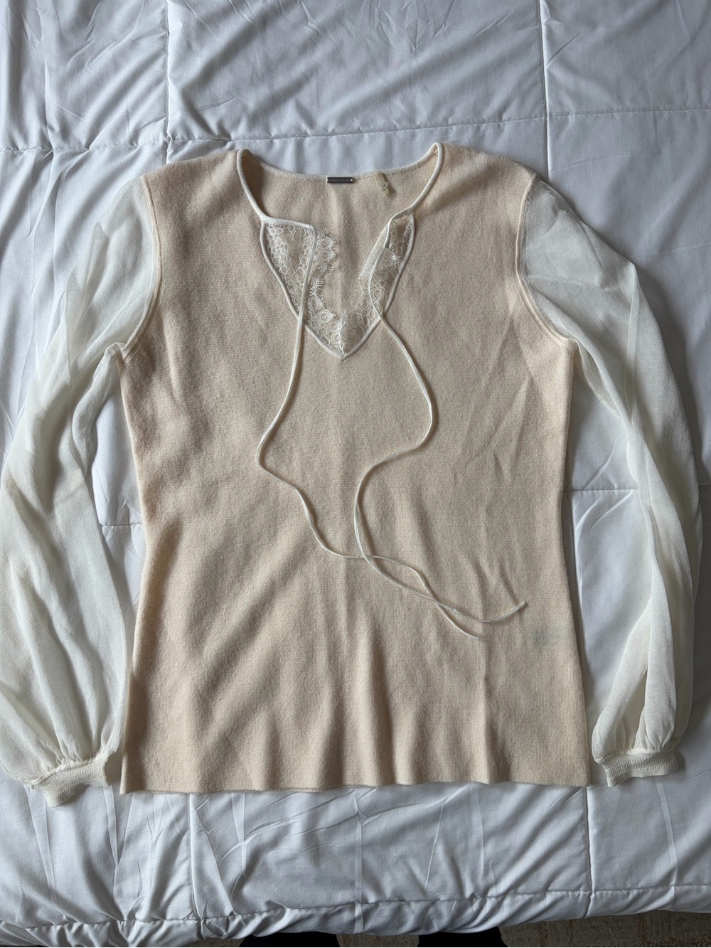 Cream Long-Sleeve Light Sweater Sheer and Lace Detail Elie Tahari Size Small
